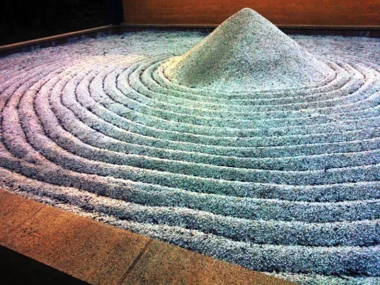 caring gaia - smit creator luz serena